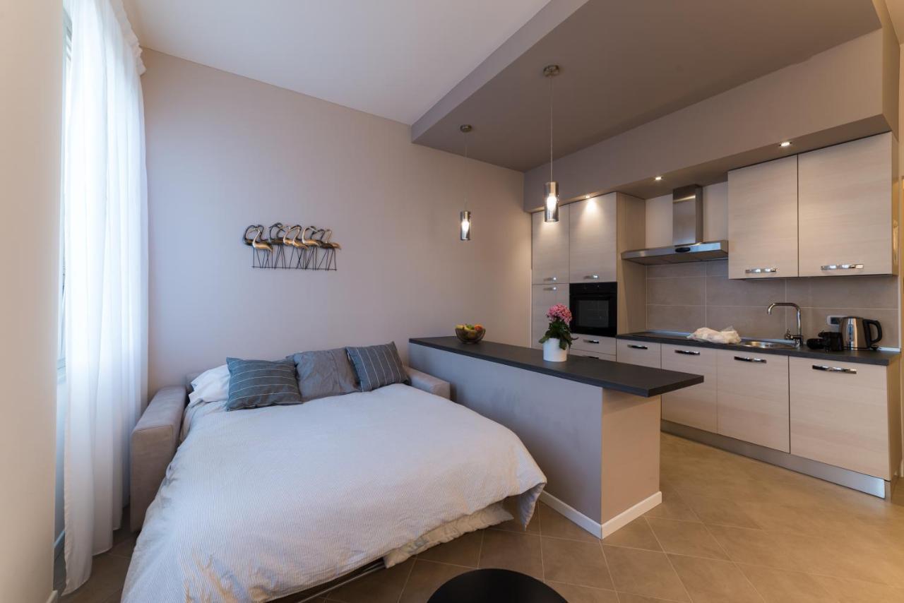 Dv Garda Suite Campione del Garda Exterior foto